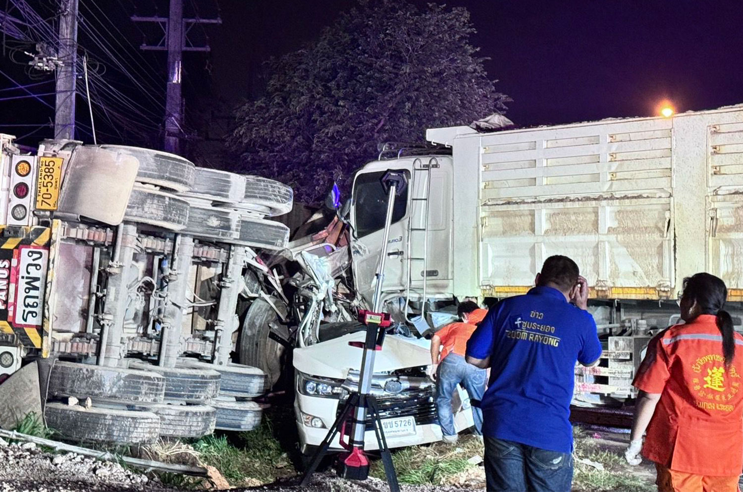 Трое туристов погибли, еще один тяжело ранен в результате авиакатастрофы в Районге