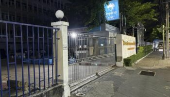 Трое уйгуров переехали в Канаду после десятилетнего заключения в Таиланде