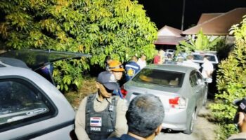 Фотограф сдается после роковой съемки в Супханбури