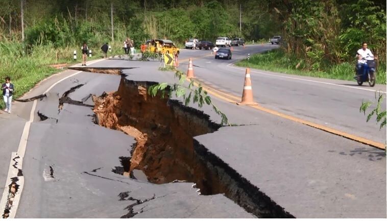 Чиангмай сотрясся от землетрясения, вызванного подземными толчками в Мьянме.