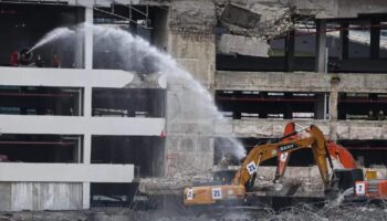 Число погибших при обрушении здания в Бангкоке возросло до 60