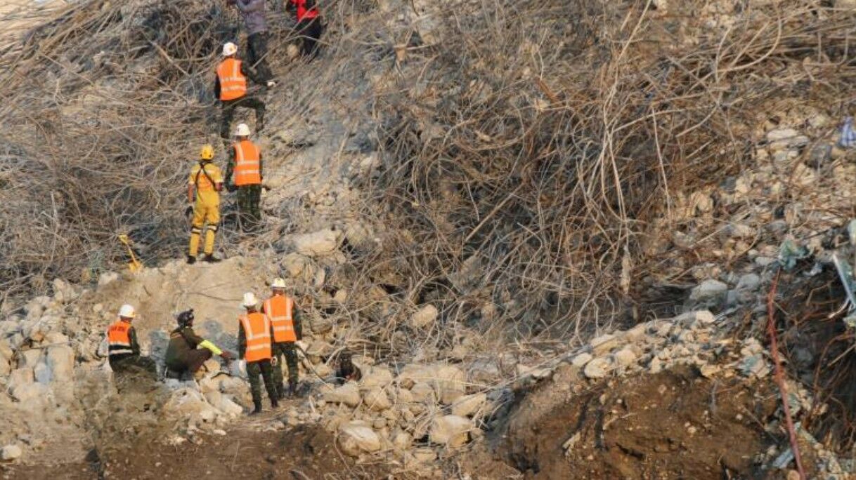 Число погибших при обрушении здания в Бангкоке возросло до 32