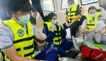 Австралийского туриста спасли после того, как он утонул на острове Пхукет на острове Рача