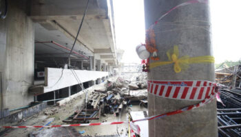 Архитекторы отрицают изменение планов строительства обреченной башни