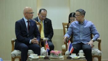 Британское роуд-шоу потрясает Южный Таиланд ярмарками, фермами и колоритом