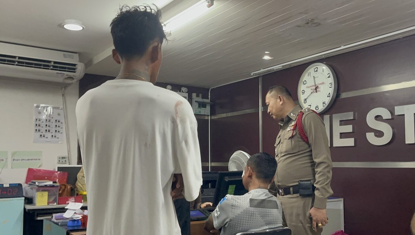 В результате нападения на ресторан "Чонбури" двое работников Мьянмы получили ранения