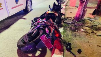 В результате полицейской погони на велосипеде погиб один полицейский, другой получил ранения