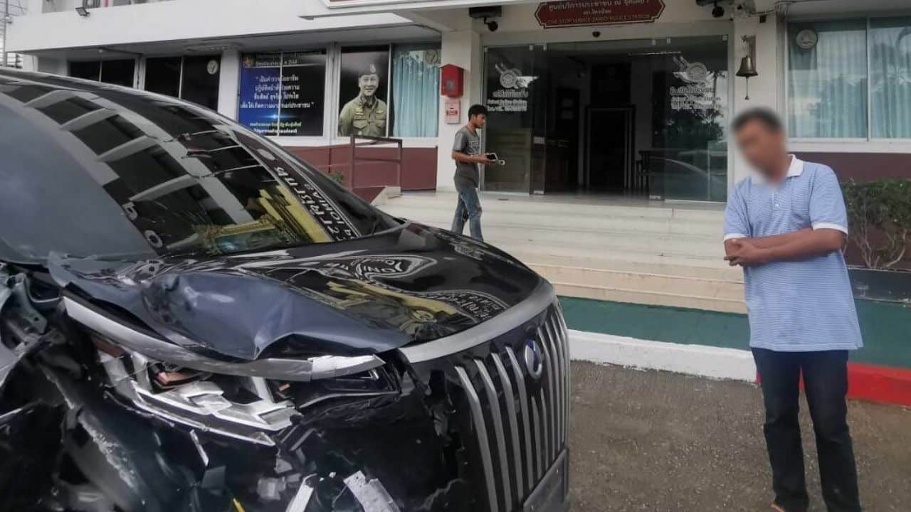 Водитель, попавший в смертельную аварию в Нонтхабури, сдается и обещает компенсацию