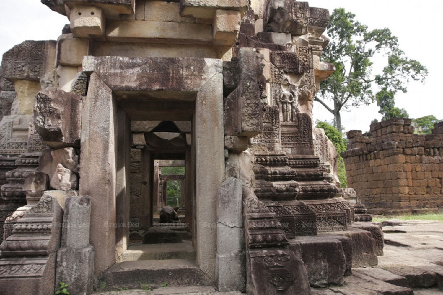 Войска выводятся из древнего храма после двусторонних переговоров