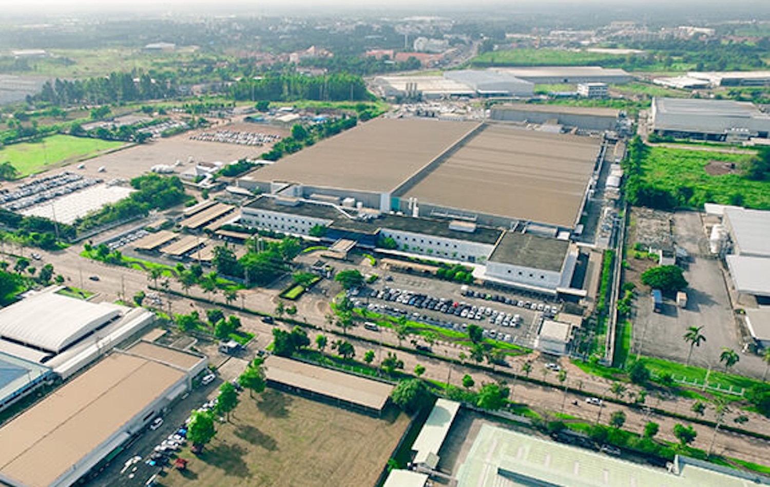 Губернатор Прачинбури отменил назначение китайского советника