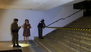 Жена монгольского посла разбилась насмерть, выпав из кондоминиума в Бангкоке