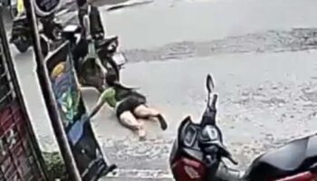 Женщину из Саттахипа волокли по дороге в наглую вырванной сумке (видео)