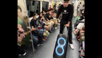 Иностранный блогер был оштрафован за громкую музыку на станции метро Бангкока