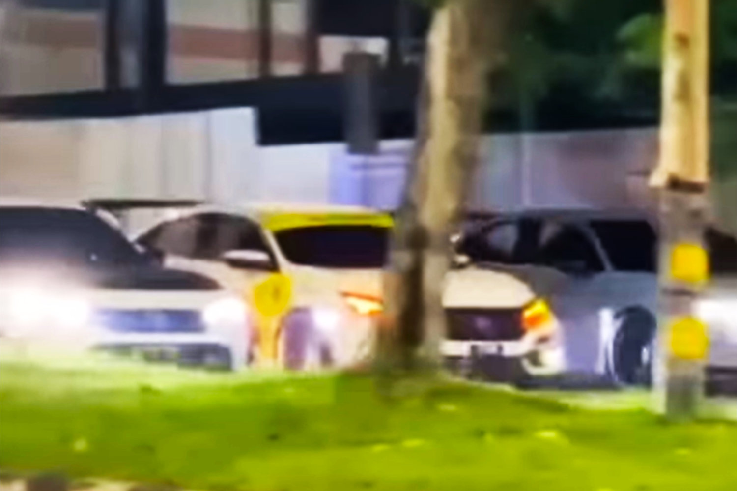 Малазийские автогонщики гремят Хат-Яй