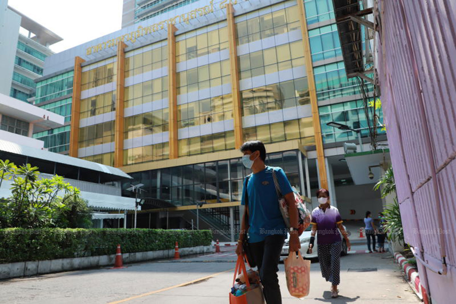 Министр выразил обеспокоенность в связи с делом против трех таксинских врачей