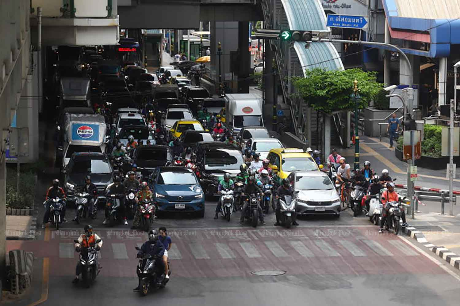 Мэрия обращается к технологиям для устранения пробок