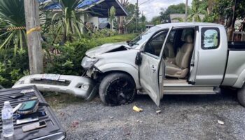 Наркоторговцы на пикапе арестованы после погони через три тамбона Пхукета