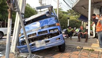 Неисправность тормозов водовоза в Чонбури не привела к травмам