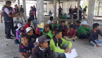 Нелегальные мигранты арестованы в Накхонситхаммарате