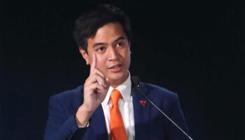 Оппозиция призывает к пересмотру бюджета Таиланда на образование