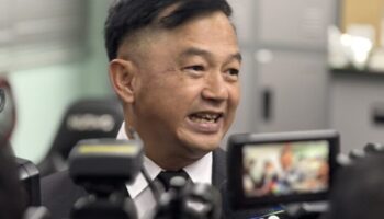 Подозреваемые сдаются в связи с обрушением офисного здания в Таиланде, заявляя об ограниченной роли