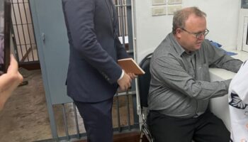 Пойманный в ловушку в Таиланде: американский профессор попал в тюрьму королевского права