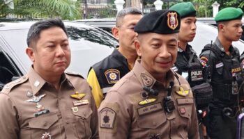 Полиция продолжает рейды протий теневого иностранного бизнеса на Пхукете