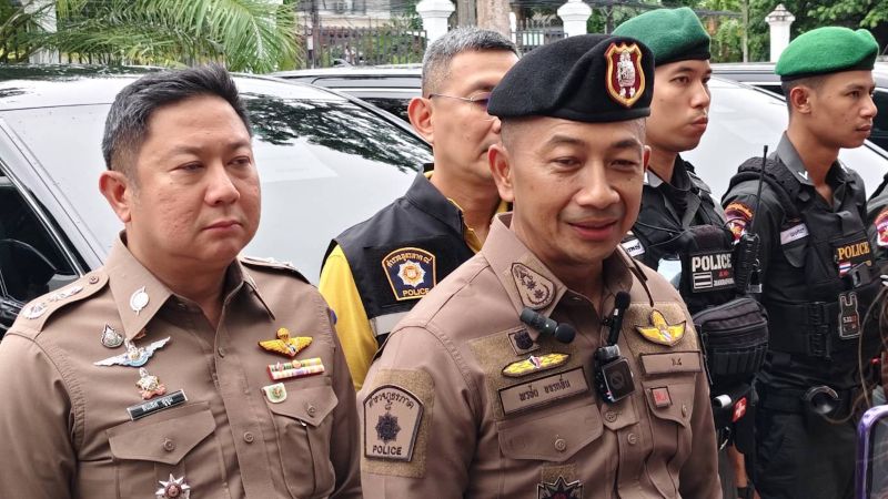 Полиция продолжает рейды протий теневого иностранного бизнеса на Пхукете