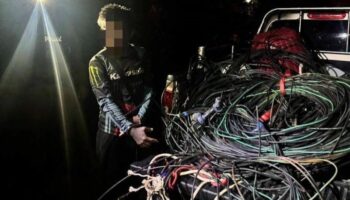 Похитители проволоки из Чалонга были задержаны во время рейда на Пхукете