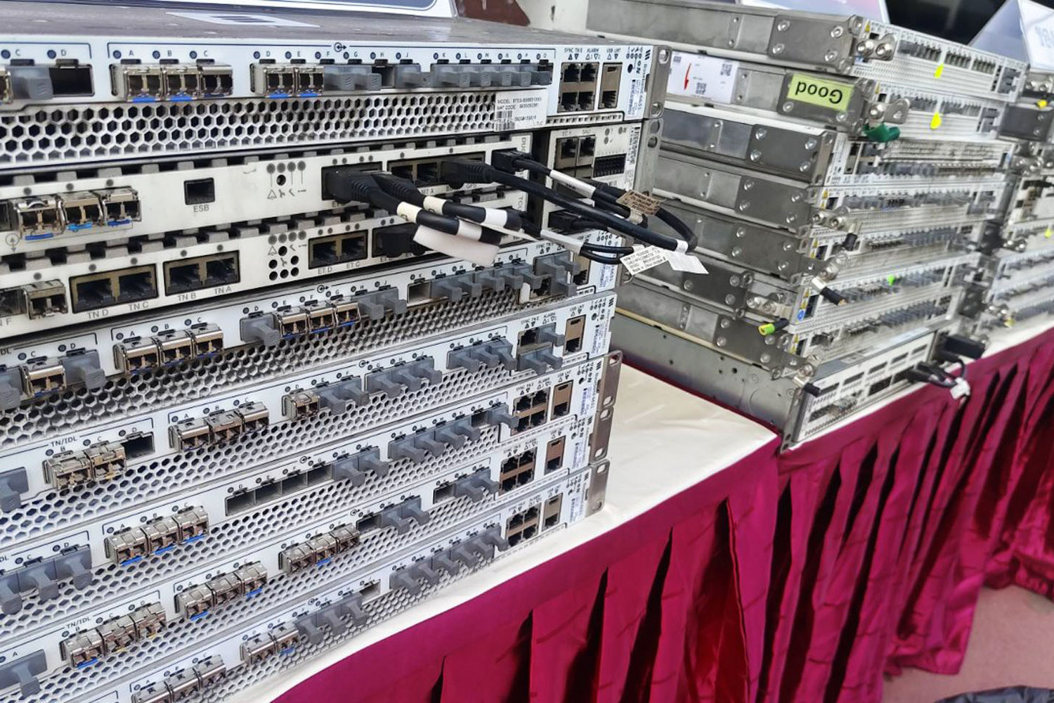 Похитители телекоммуникационного оборудования вызывают перебои в подаче сигнала