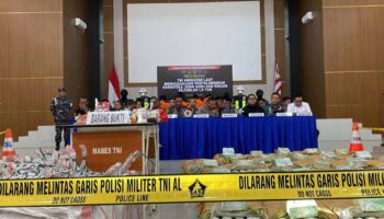 Правительство Таиланда заявило, что крупнейшая партия наркотиков в Индонезии была доставлена не на тайском судне