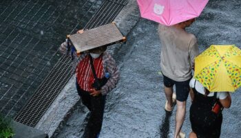 Проливные дожди обрушились на 43 провинции, Бангкок готовится к наводнениям