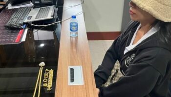 Пропавший продавец дуриана благополучно объявился и отказался возвращаться домой