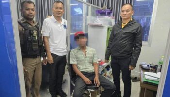 Пьяный таксист устроил на Пхукете дорожную аварию