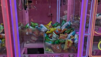 Разгон машин Claw в Таиланде нацелен на студенческие маршруты