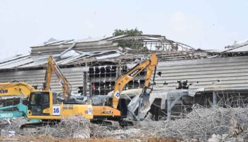 Расследование обрушившейся башни в Бангкоке идет недопустимо медленно: премьер-министр