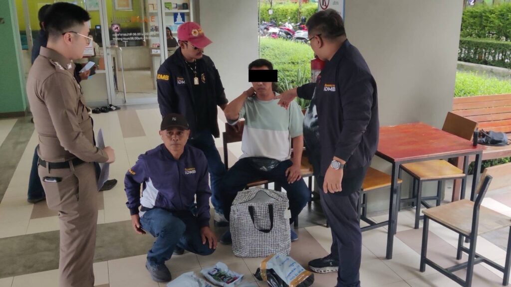 Рейд в кондоминиумах Бангкока выявил 6596 нелегальных электронных сигарет