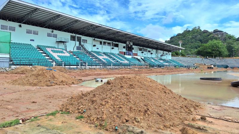 Реконструкцию главного стадиона Пхукета обещают завершить до конца года
