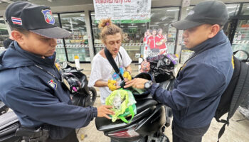 Россиянин провез контрабандой гашиш из Бутана в проглоченных презервативах