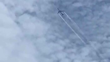 Сброшенное самолетом Thai Airways топливо "не представляет угрозы" для Сиамского залива