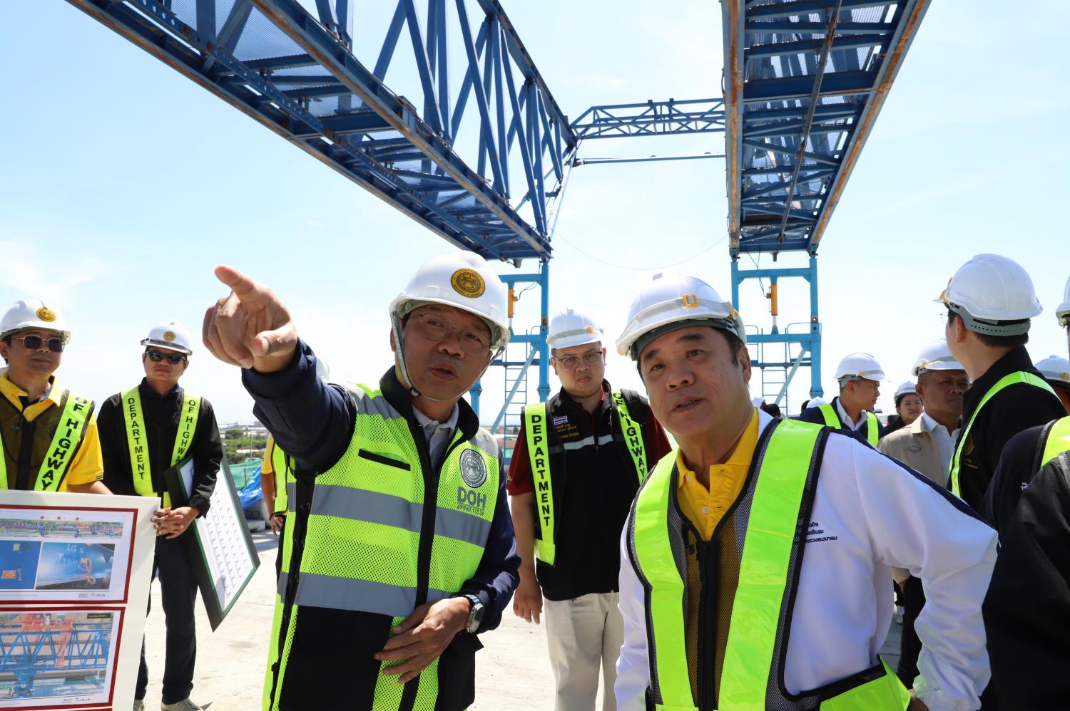 Сурия говорит, что автомагистраль М82 готова на 82%.