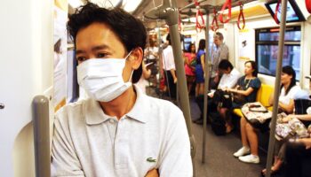 Таиланд готовится к быстрому распространению нового варианта Covid NB.1.8.1