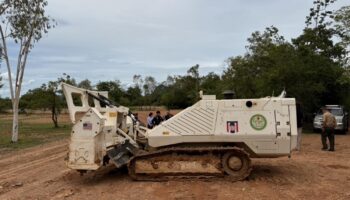 Таиланд и США открывают специализированный центр по разминированию