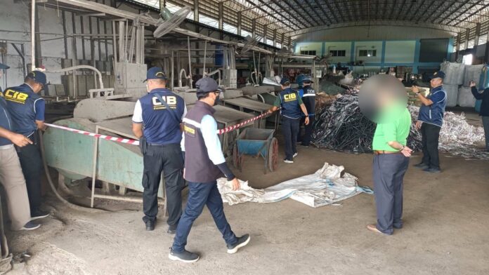 Тайская полиция обнаружила 256 тонн электронных отходов в Банг Пахане