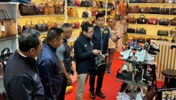 Торговый центр Бангкока был задержан из-за контрафактных предметов роскоши в результате разгона