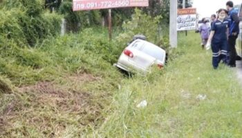 Трагическая автомобильная авария унесла жизни двух стажеров в Пхетчабури