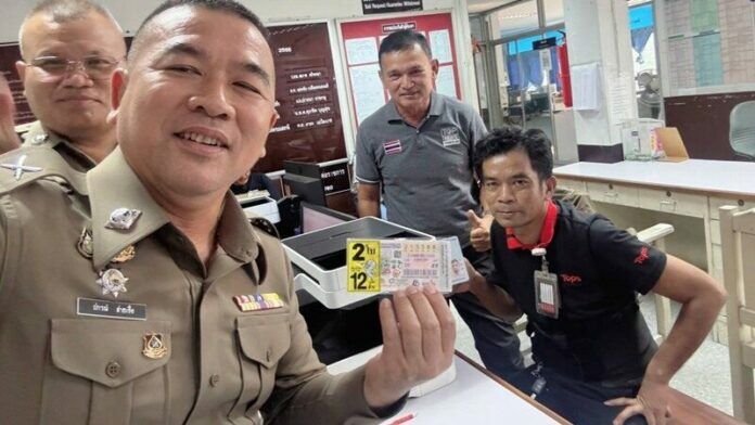 Увольняться не планирует: Roi Et man выиграл 12 миллионов бат и продолжает работать