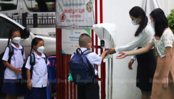 Число случаев заболевания Covid в Таиланде выросло до 33 тысяч, а в Бангкоке - до 6 тысяч