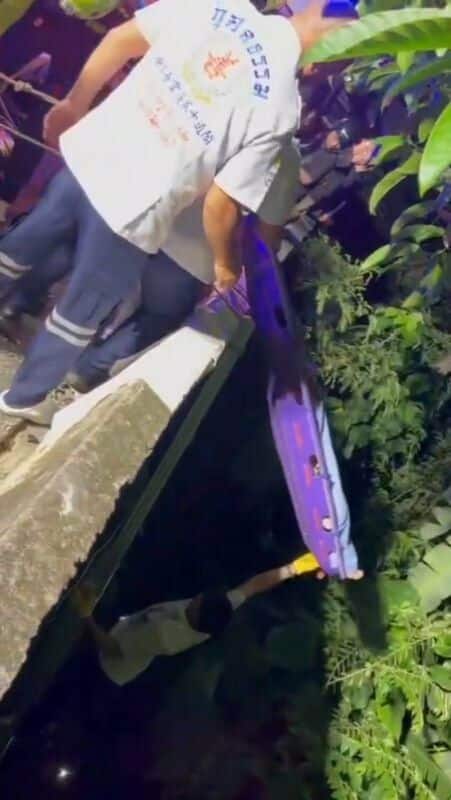 2 человека спасены из оврага после аварии мотоцикла недалеко от Патонга