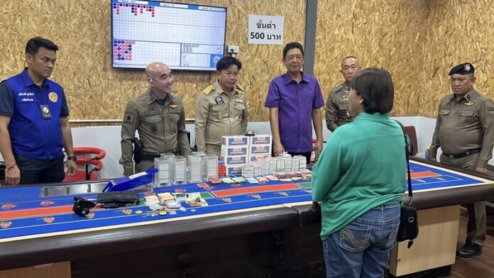 54 человека арестованы в рейде в Банг Яй на незаконный игорный дом